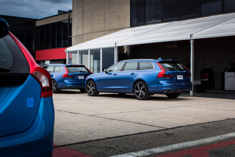 Illustration for article titled The 2017 Volvo V90 R-Design Lives Up To Its Looks